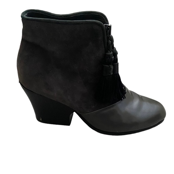 Rag & Bone Tassel Zip Ankle Bootie black size 7 leather chunky heel - Picture 4 of 11